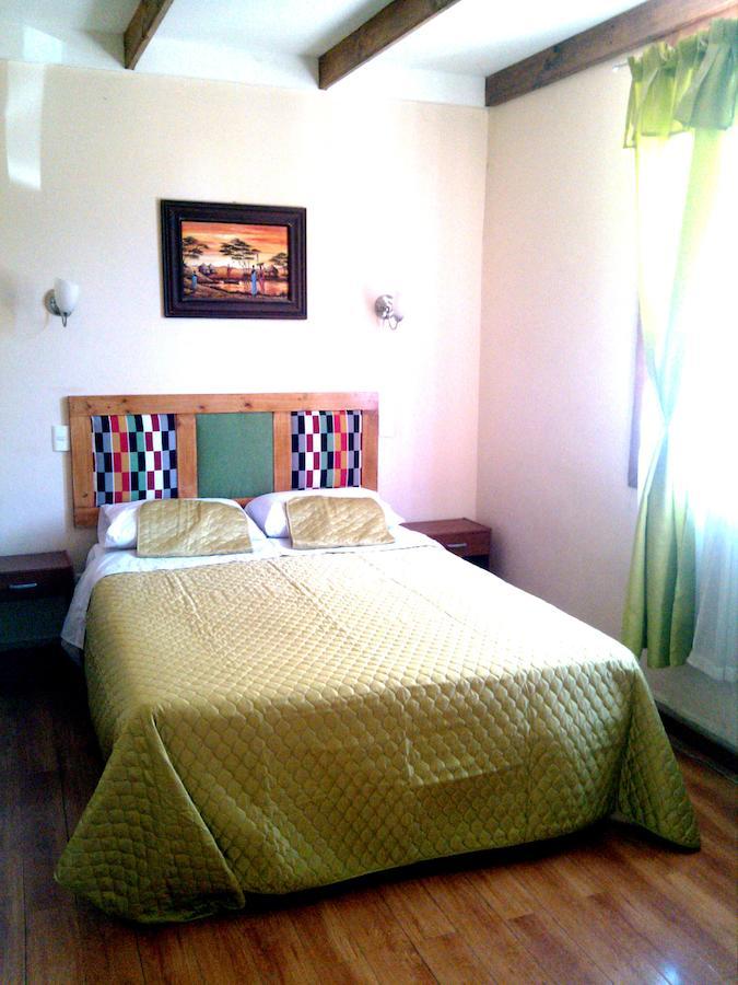 Hotel Genova Los Andes Rum bild